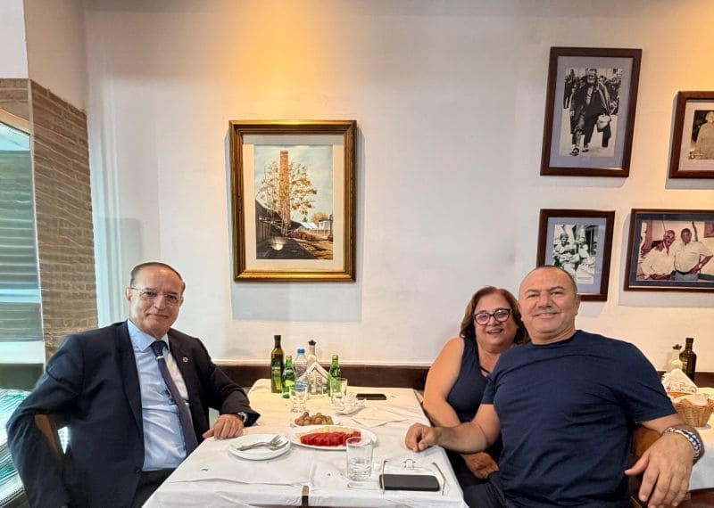 Meeting between Xerographic Solutions and MKL Printing representatives